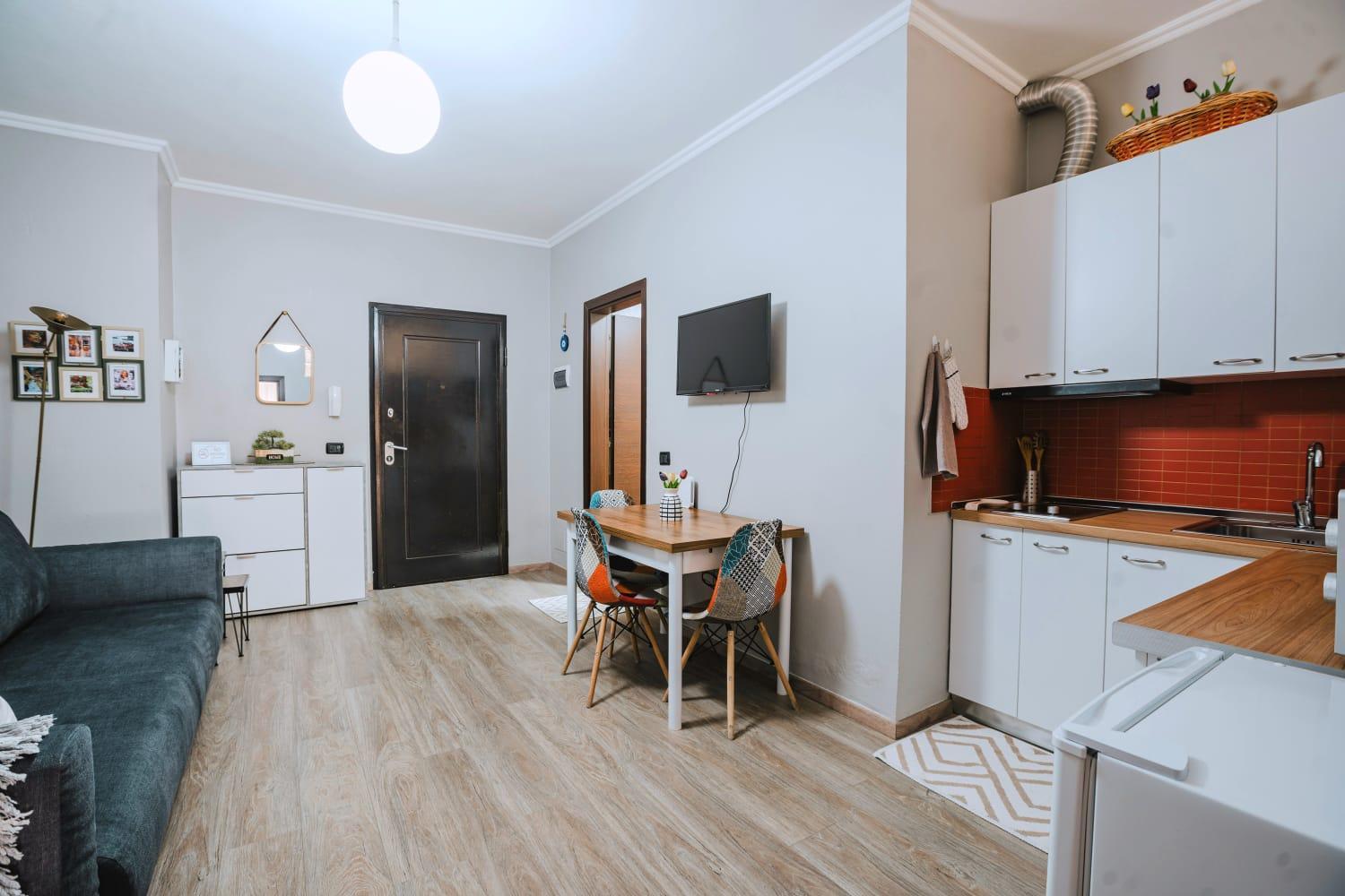 Nevila'S Apartment Tirana Exterior photo